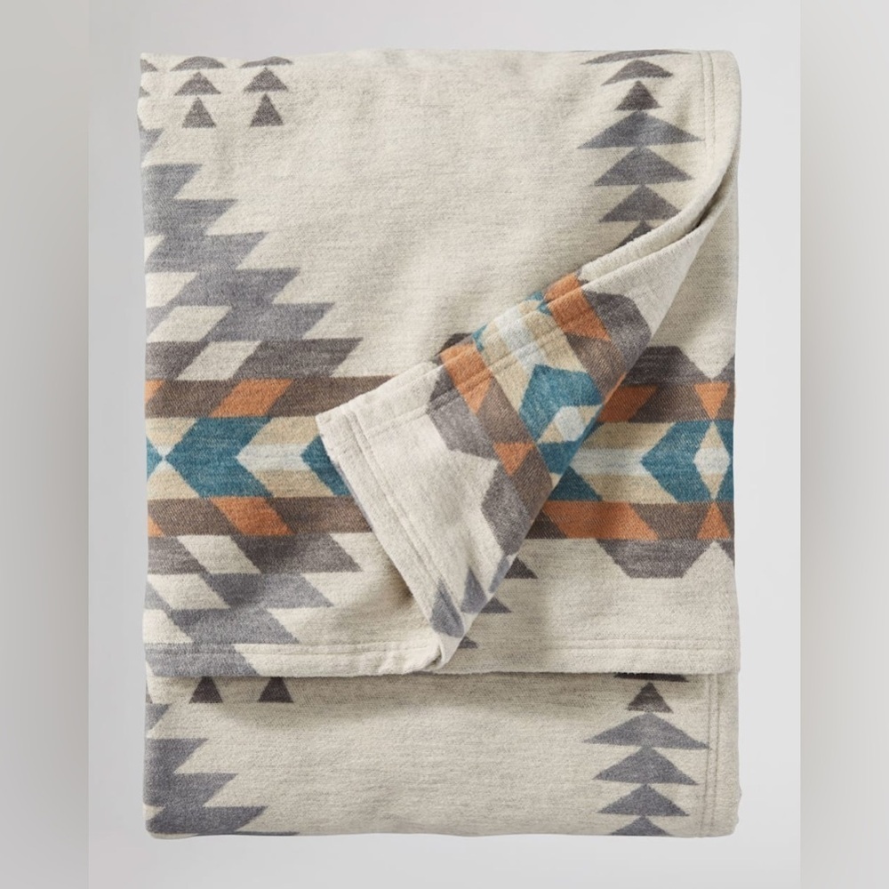 Pendleton Rancho Arroyo Organic Cotton Blanket - Picture 2 of 4